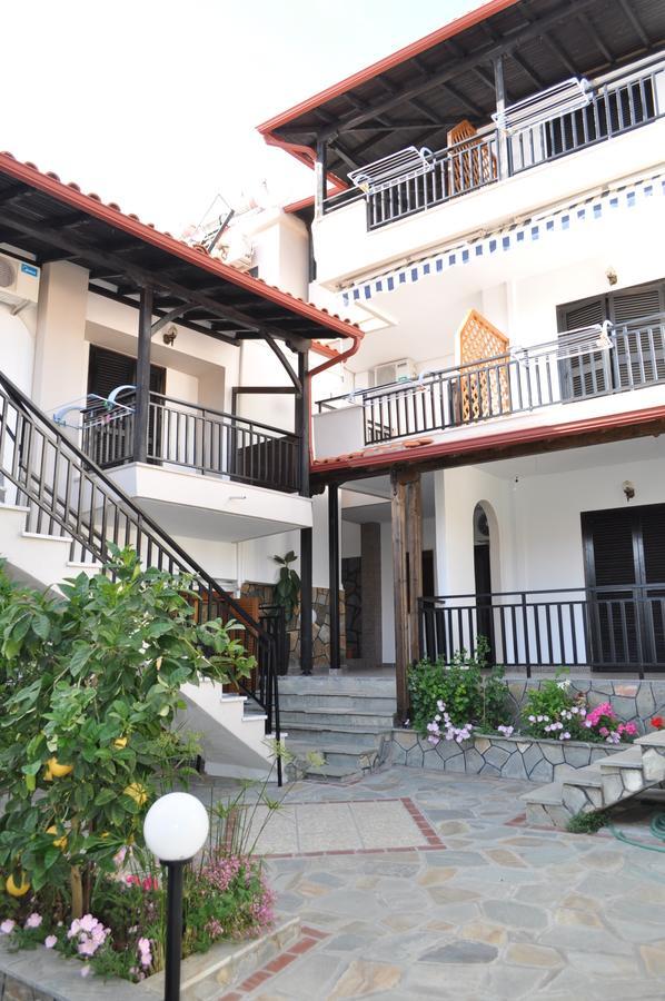 Giannis Maria Apartments Psakoudia Exterior foto